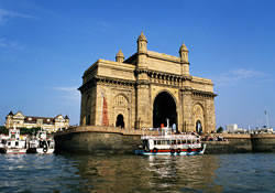 Discover exotic India on a Deluxe Coastal Cruise
