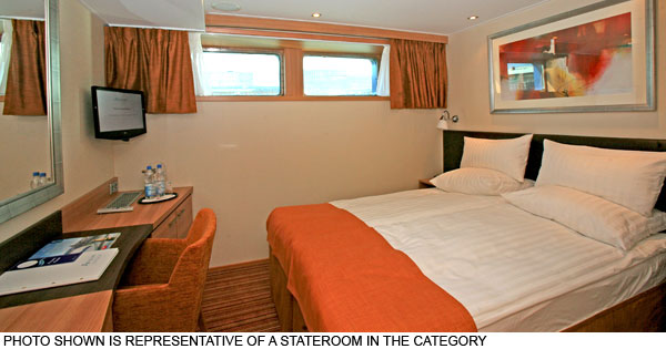 Panorama Category E cabin