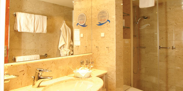 Avalon Tapestry Suite